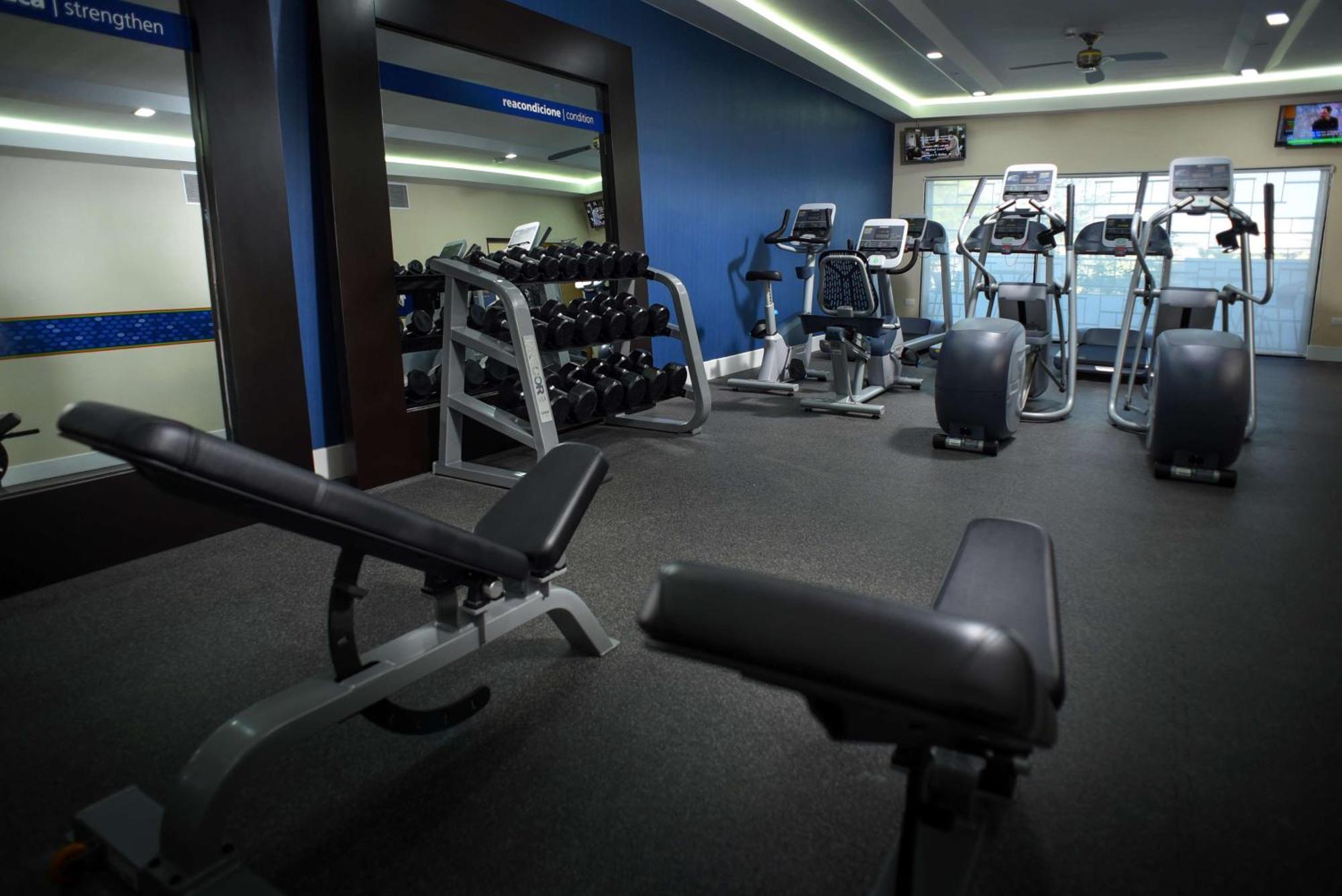 Hampton Inn Piedras Negras Extérieur photo